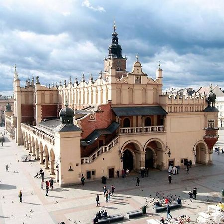 Pod Sloncem - Rynek Glowny คราคูฟ ภายนอก รูปภาพ